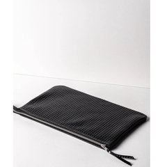 Zipper Clutch