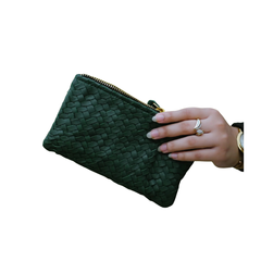 Zipper Clutch